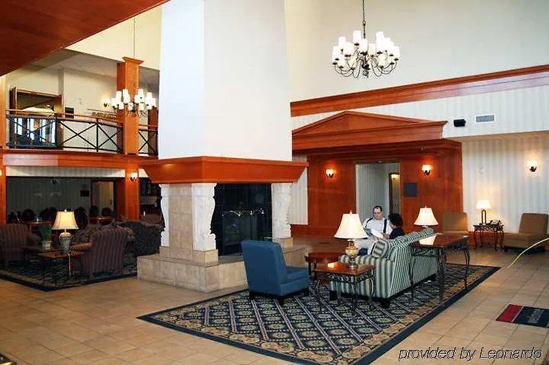 Hampton Inn & Suites By Hilton Calgary University Nw 3*,