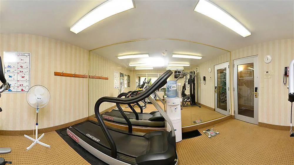 Hampton Inn & Suites By Hilton Calgary University Nw Hotel