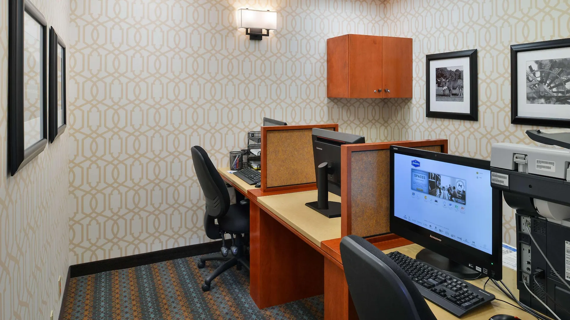 Hampton Inn & Suites By Hilton Calgary University Nw 3*,